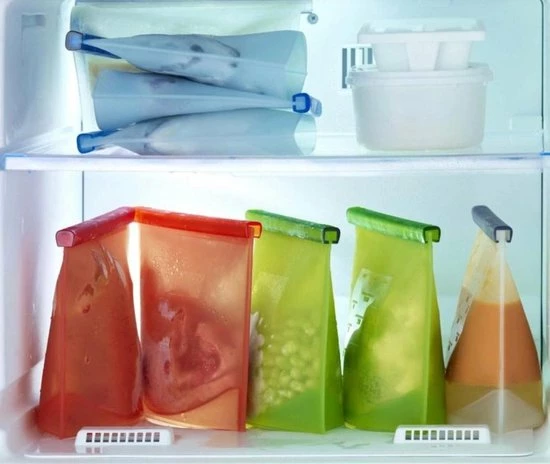 Hete verkoop 🧨 Greenz Products Siliconen Vershoudzakken - Set Van 8 ( 4x 1000ML + 4x 1500ML) -(Transparant, Rood, Groen, Blauw) - Duurzaam - Herbruikbaar - Vries & Hitte Bestendig - Meal Prep - Opbergzak Maatbeker Meal Prep Container 👏 2 Hete verkoop 🧨 Greenz Products Siliconen Vershoudzakken - Set Van 8 ( 4x 1000ML + 4x 1500ML) -(Transparant, Rood, Groen, Blauw) - Duurzaam - Herbruikbaar - Vries & Hitte Bestendig - Meal Prep - Opbergzak Maatbeker Meal Prep Container 👏 - Afbeelding 2