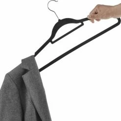 Promo 🎁 Merkloos ACAZA Antislip Kleerhangers - 30 Stuks Zwarte Kledinghangers - Plooibaar - Zwart 🔥 -Bosch verkoop 550x509