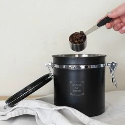 Begroting π House Of Husk Koffieblik Met CO² Ventilatie - Bewaarblik - Voorraadbussen - Voorraadblik - RVS - Zwart - 1.5 Liter βοΈ 15 Begroting π House Of Husk Koffieblik Met CO² Ventilatie - Bewaarblik - Voorraadbussen - Voorraadblik - RVS - Zwart - 1.5 Liter βοΈ -Bosch verkoop 550x550 496